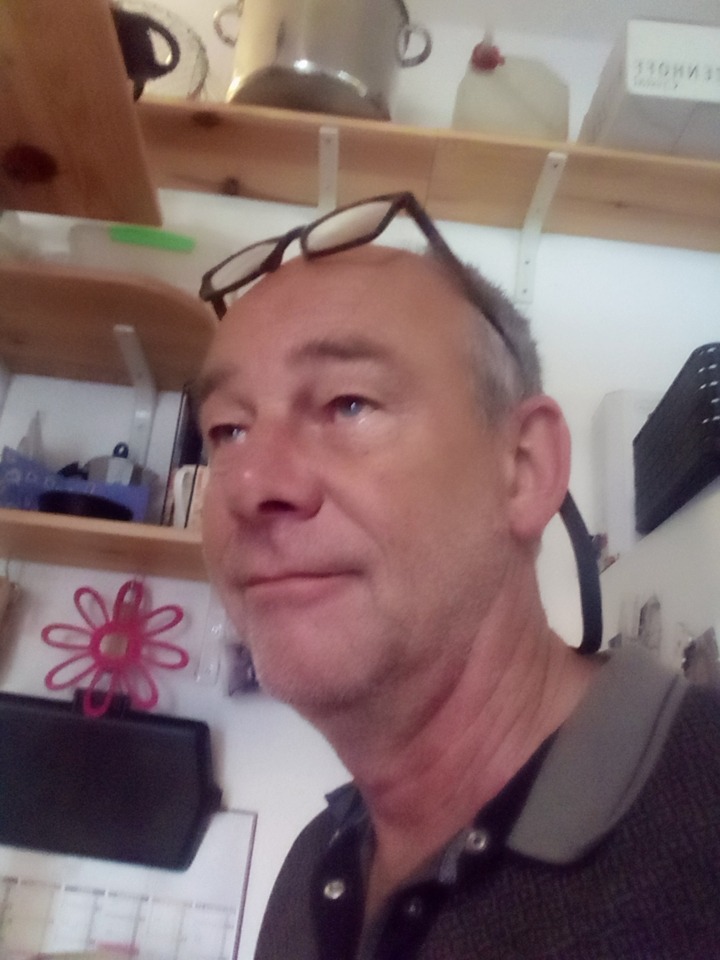 Profil de Tijani, 55 ans, Escort gay à Fanas