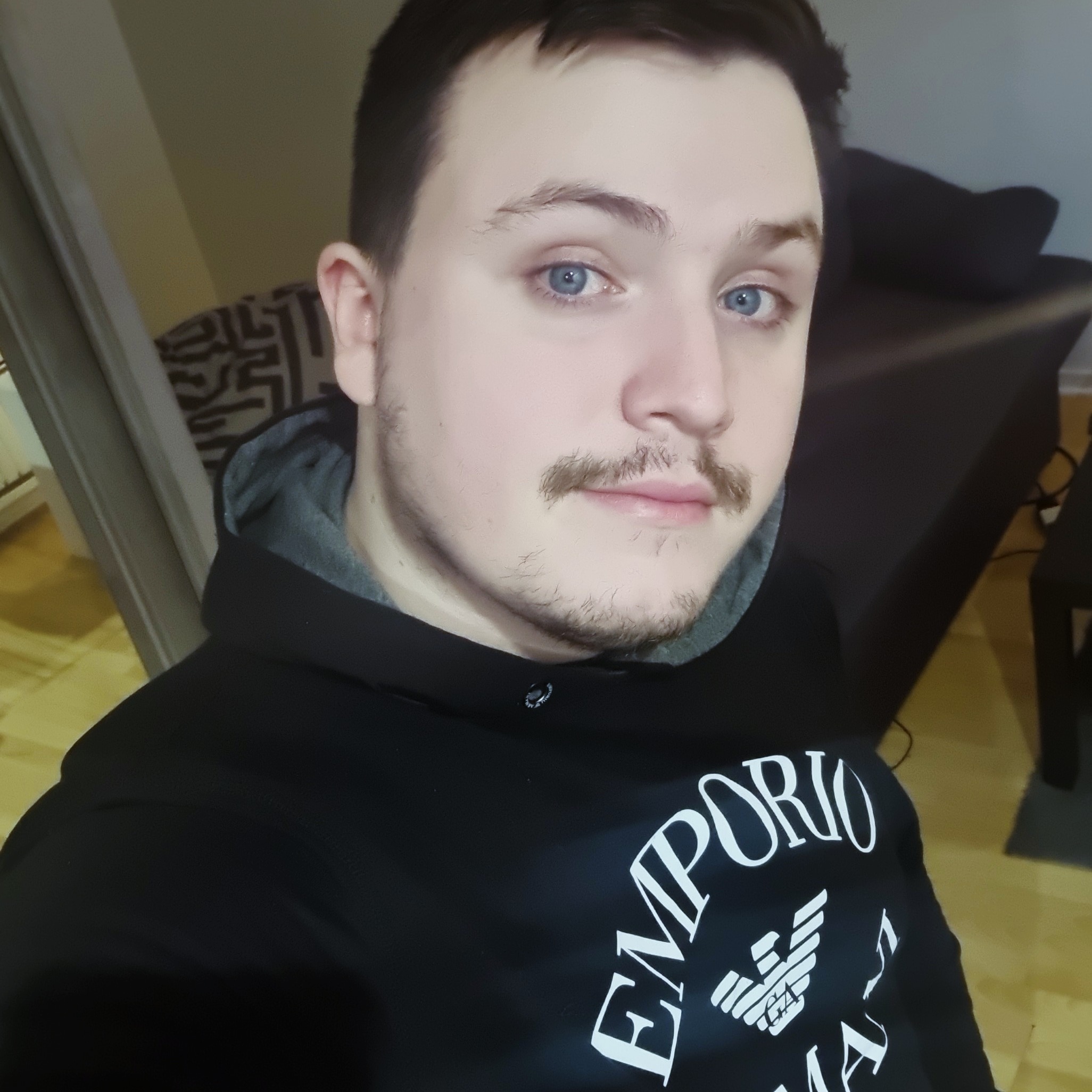 Profil de Turgay, 25 ans, Escort gay à Gilly