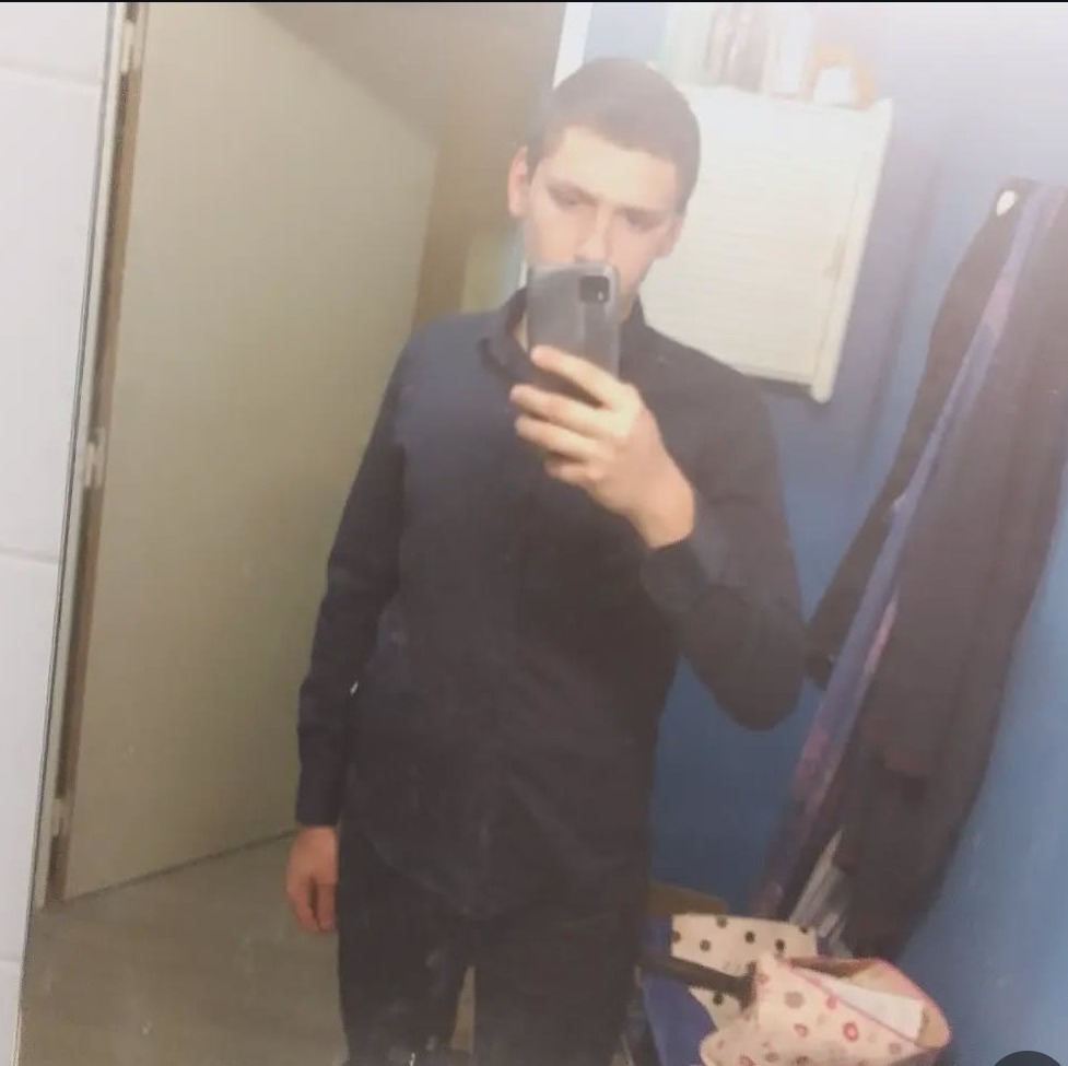 Profil de Gerson, 21 ans, Escort gay à Versam