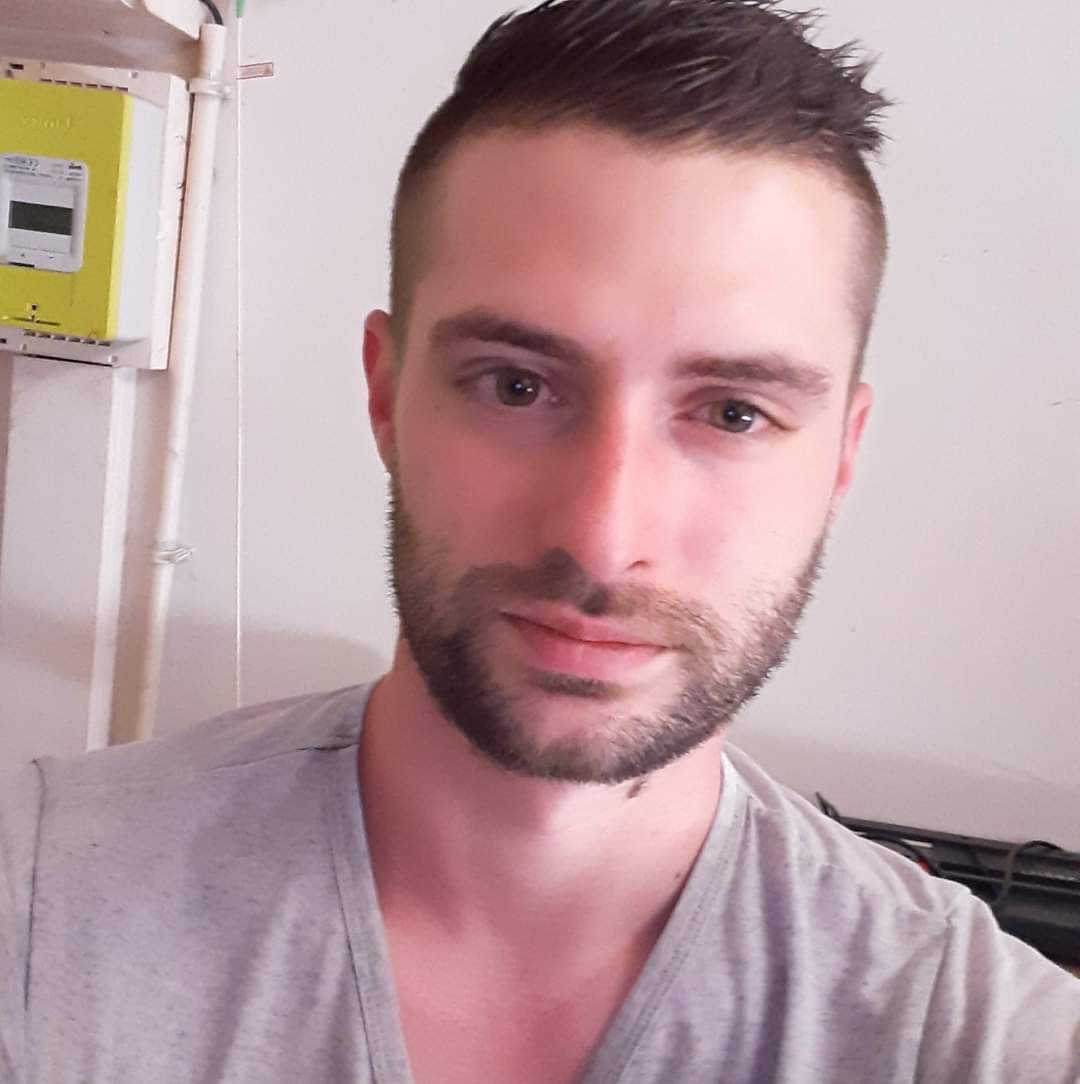 Profil de Namory, 32 ans, Escort gay à Epesses