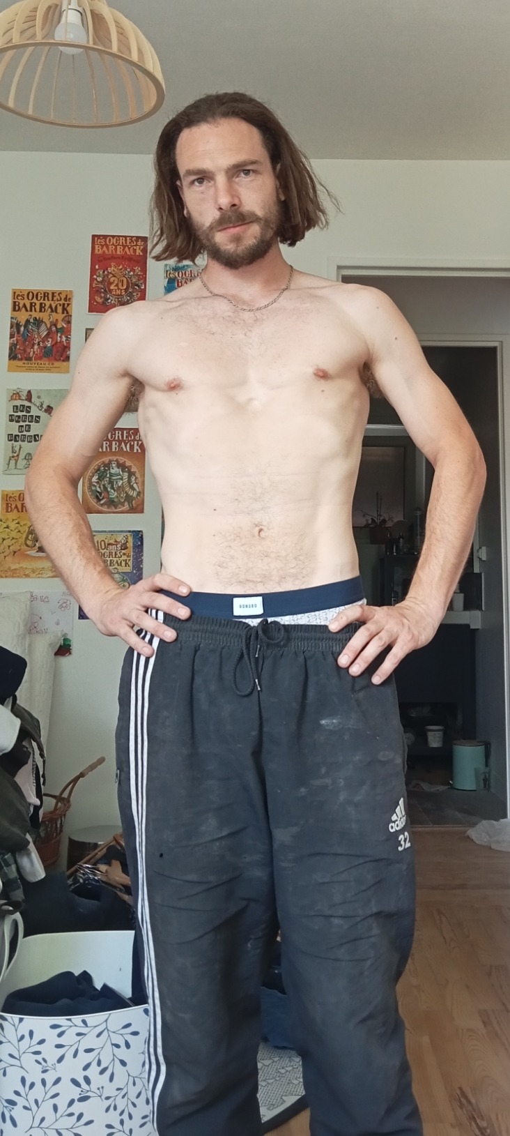 Profil de Adhémar, 35 ans, Escort gay à Bex