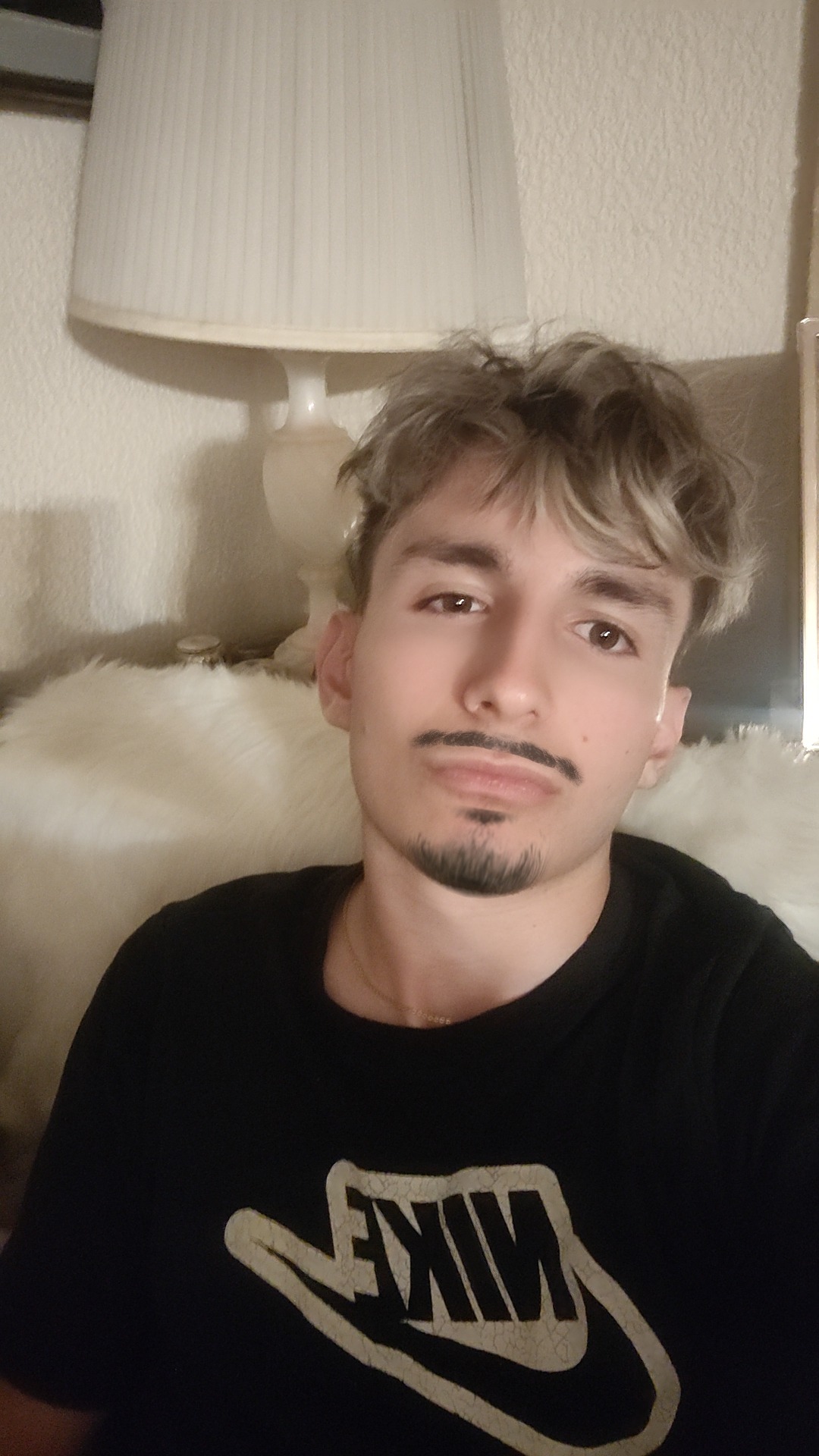 Profil de Scholastien, 19 ans, Escort gay à Mauraz