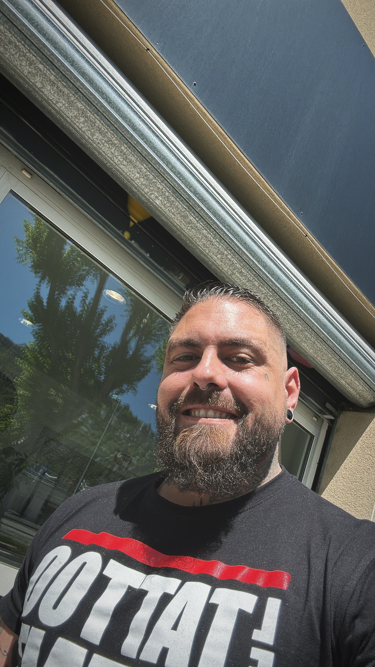 Profil de Archibald, 34 ans, Escort gay à Prêles