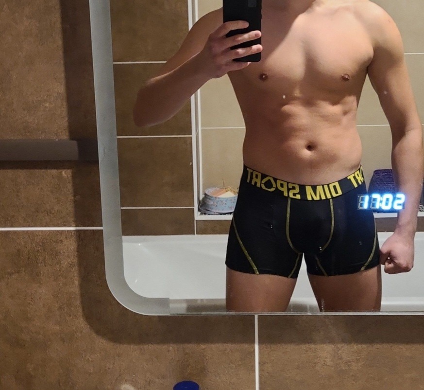 Profil de Joanes, 27 ans, Escort gay à Epesses