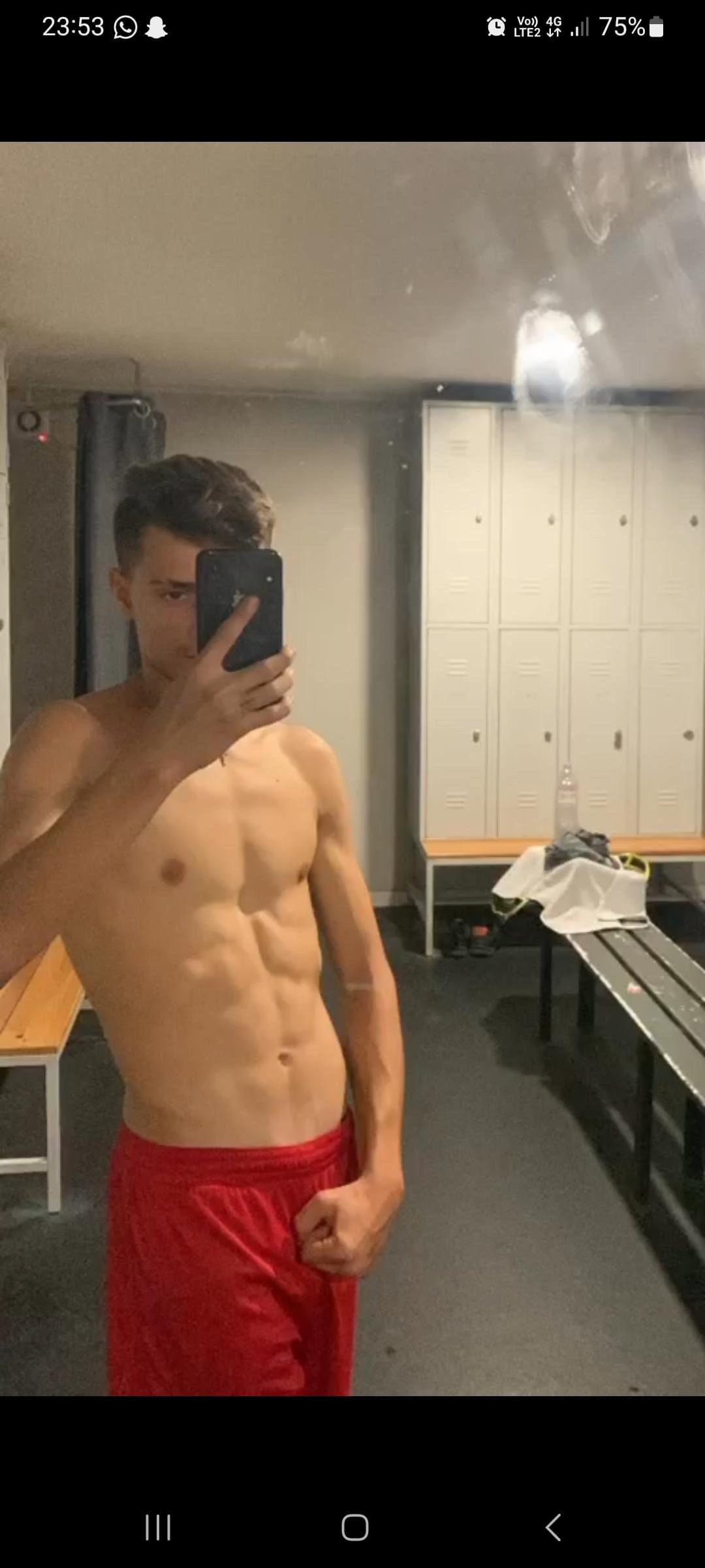 Profil de Toufirk, 22 ans, Escort gay à Stels