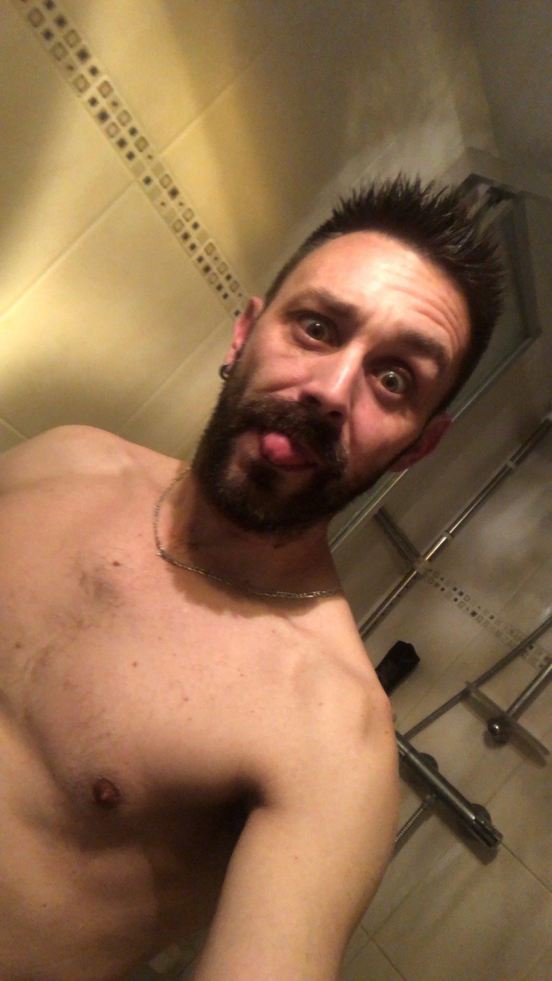 Profil de Elisha, 41 ans, Escort gay à Berken