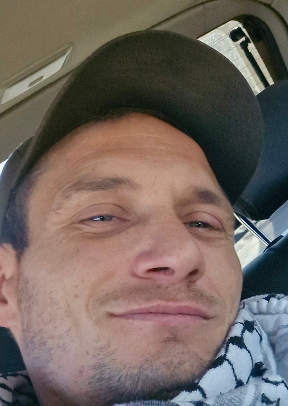 Profil de Abdenbi, 37 ans, Escort gay à Elm