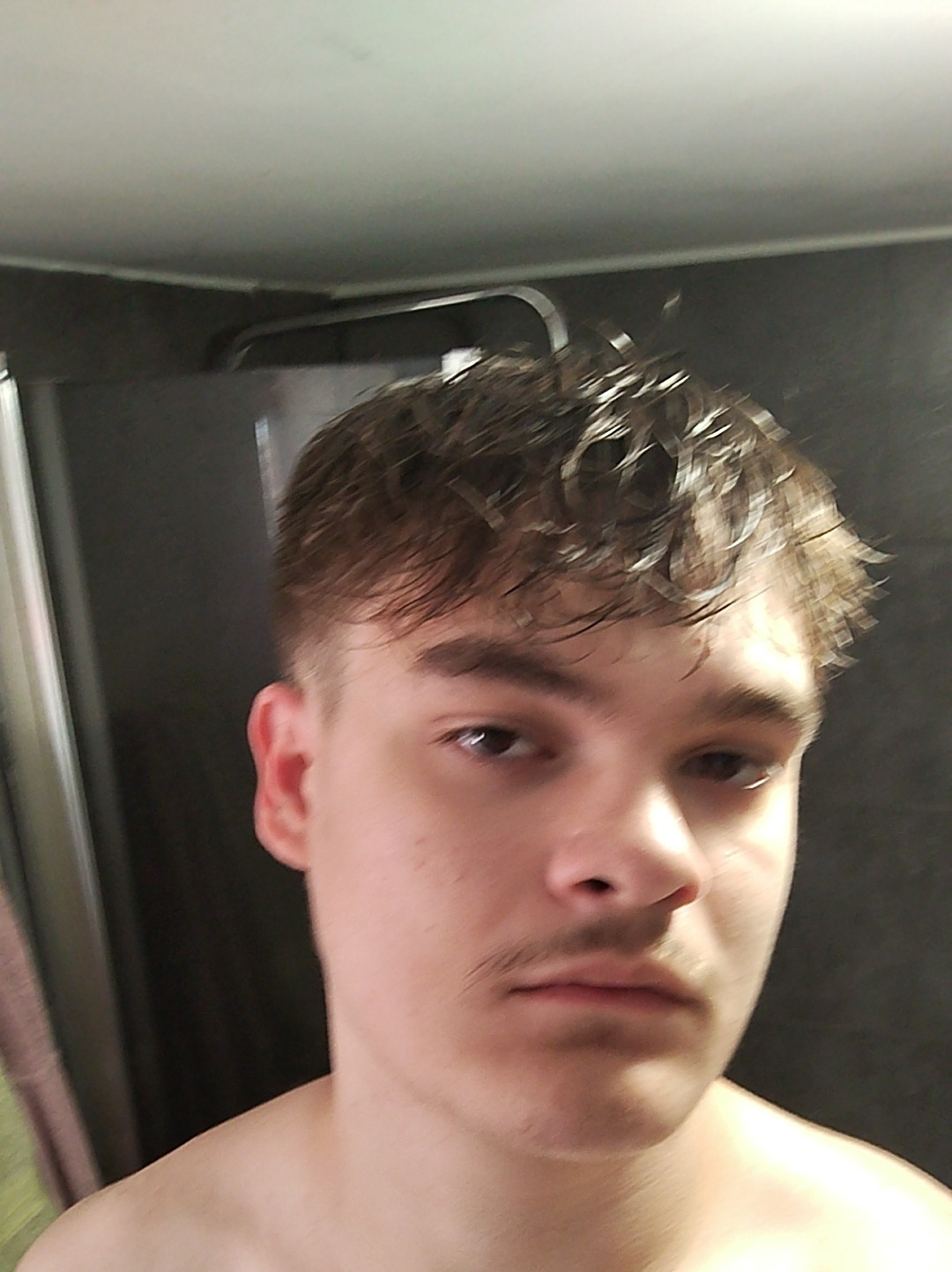 Profil de Gabin, 18 ans, Escort gay à Fanas