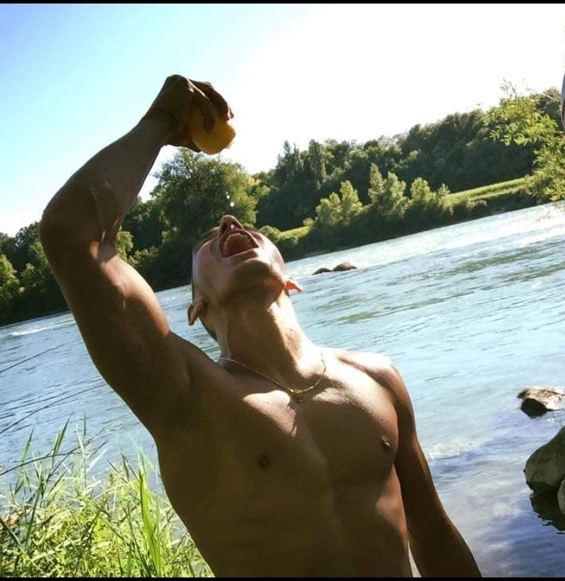 Profil de Laurel, 35 ans, Escort gay à Niouc
