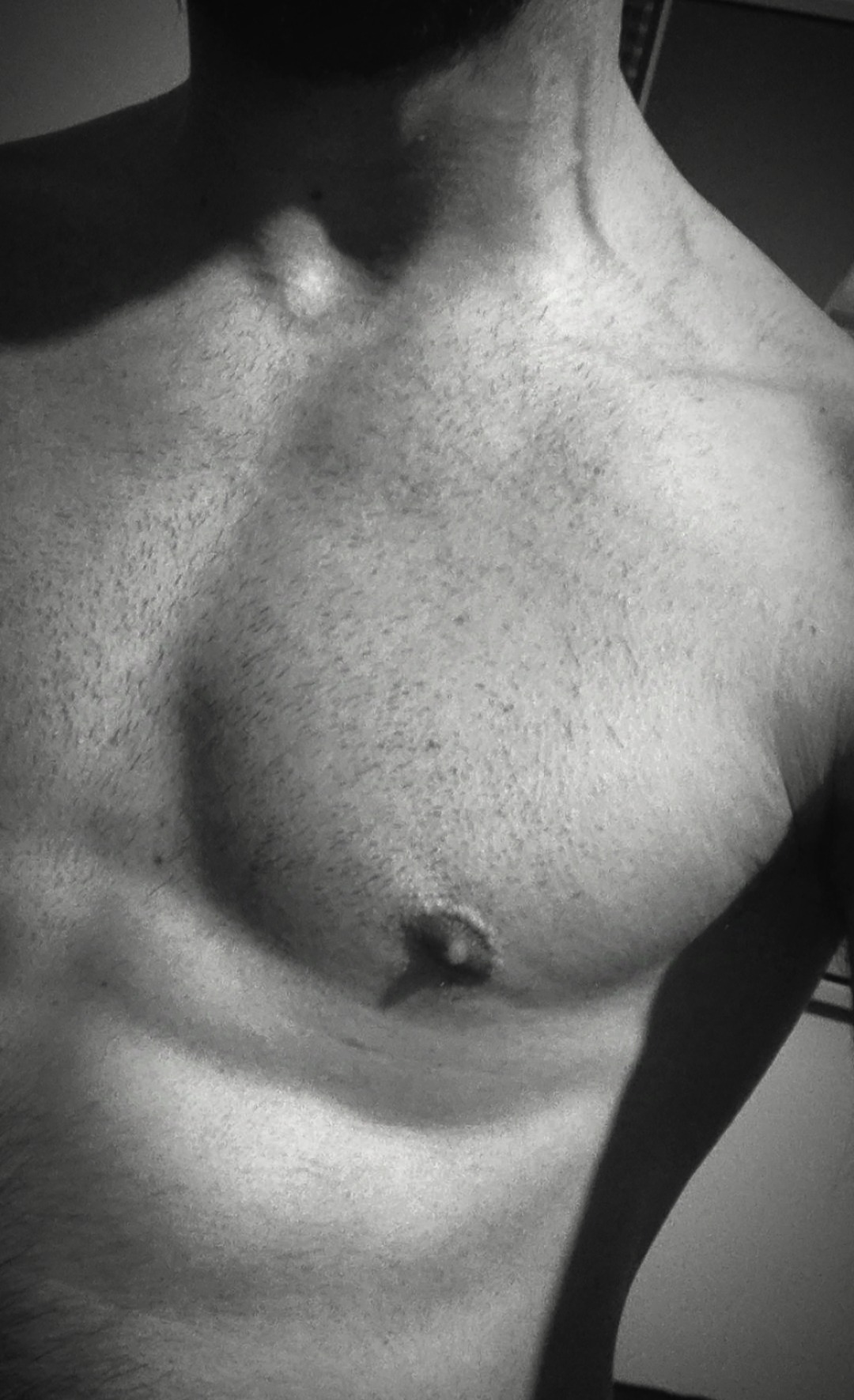 Profil de Juan-antonio, 29 ans, Escort gay à Rivaz