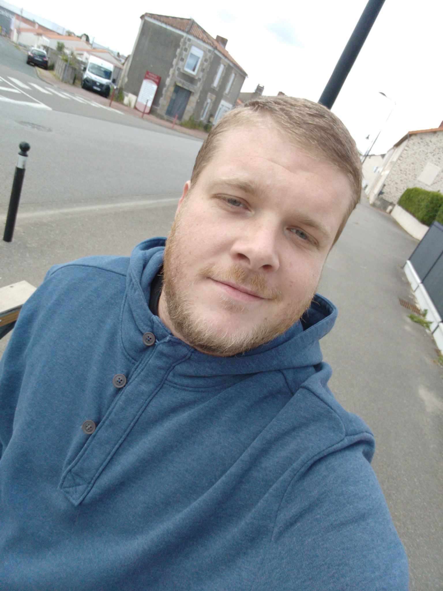 Profil de Lehyan, 29 ans, Escort gay à Loc