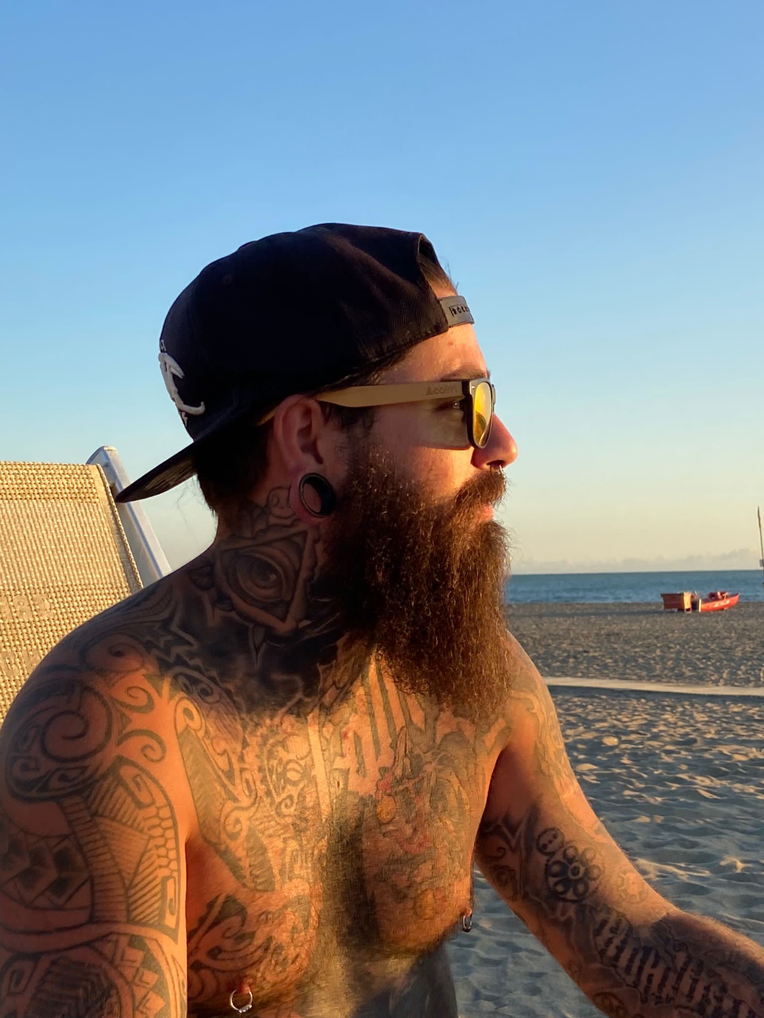 Profil de Nazih, 31 ans, Escort gay à Evilard