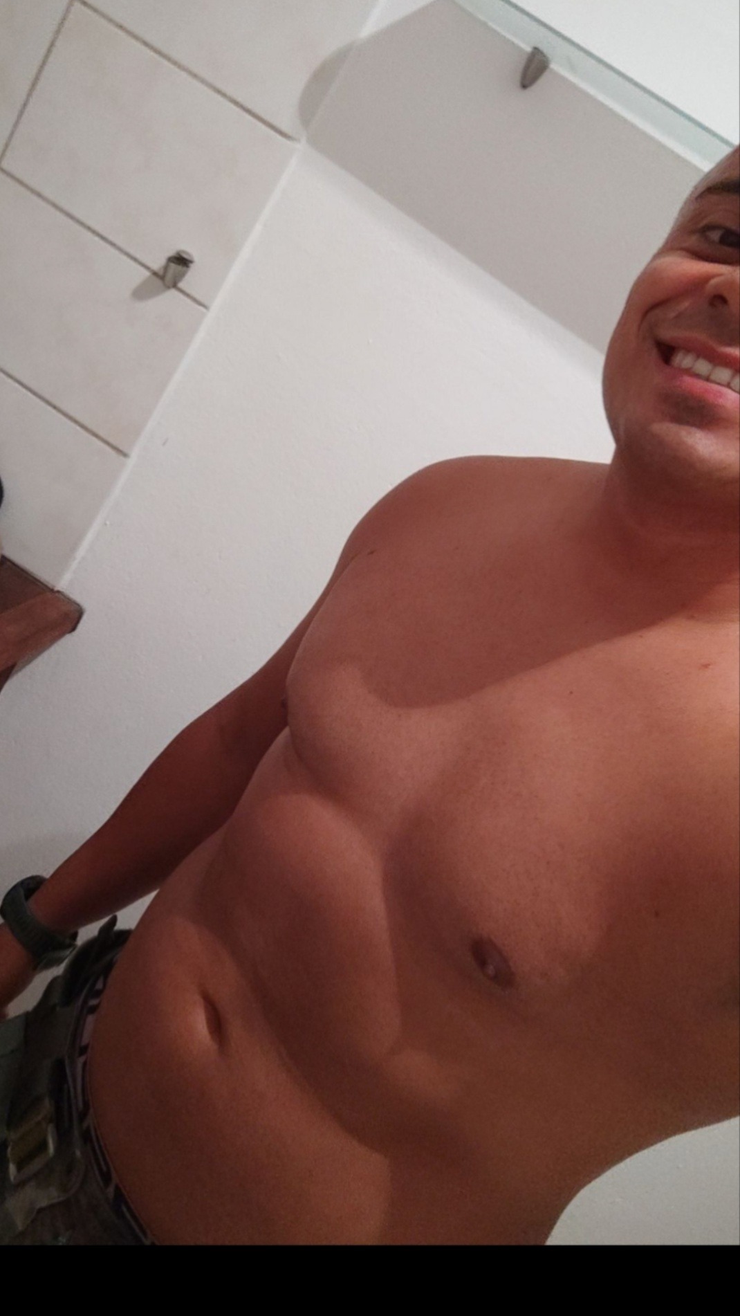 Profil de Kacem, 31 ans, Escort gay à Almens