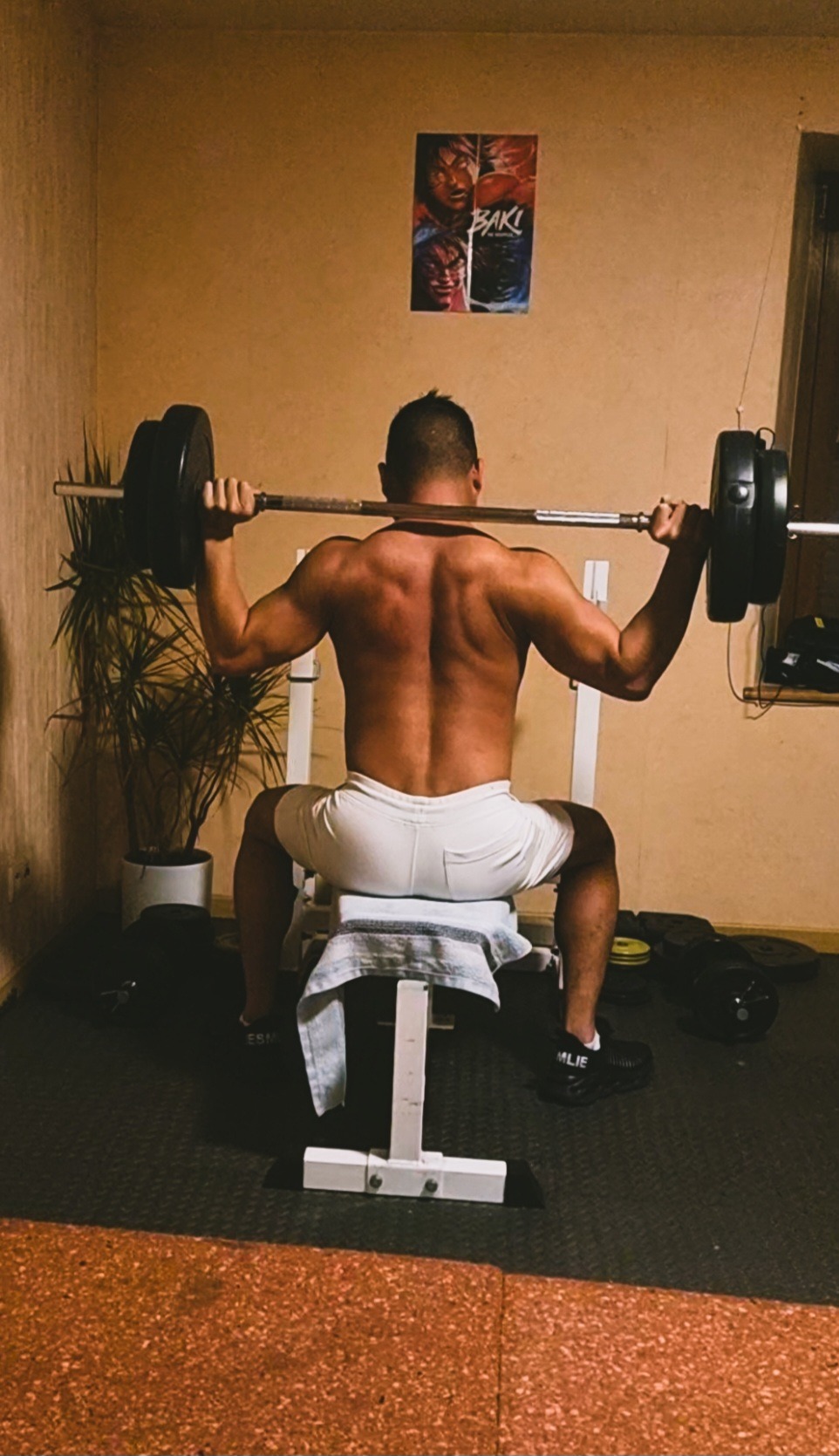Profil de Mahfoud, 31 ans, Escort gay à Faoug