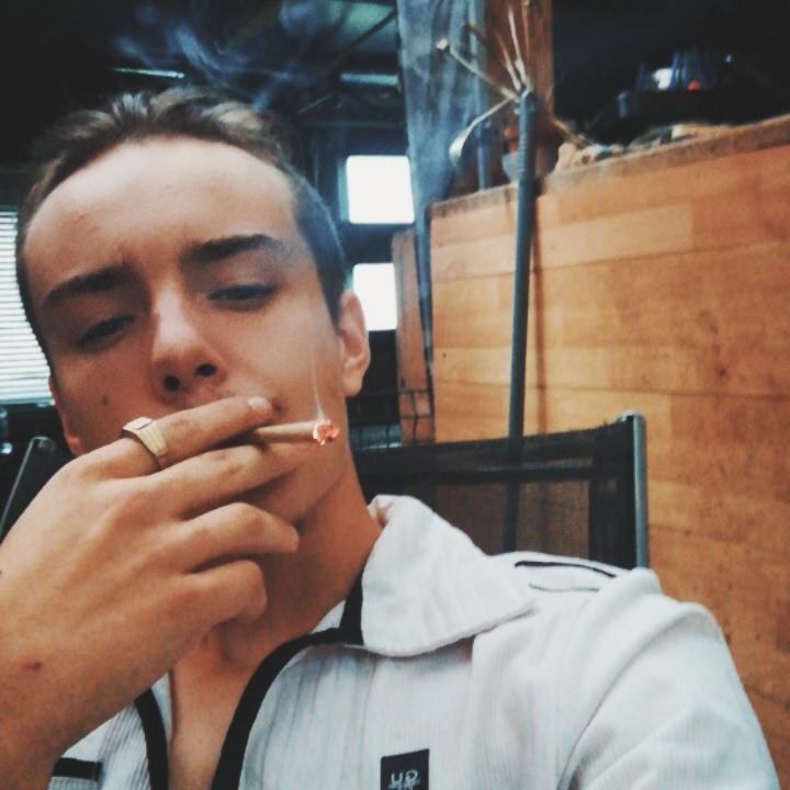 Profil de Wielfried, 20 ans, Escort gay à Dicken