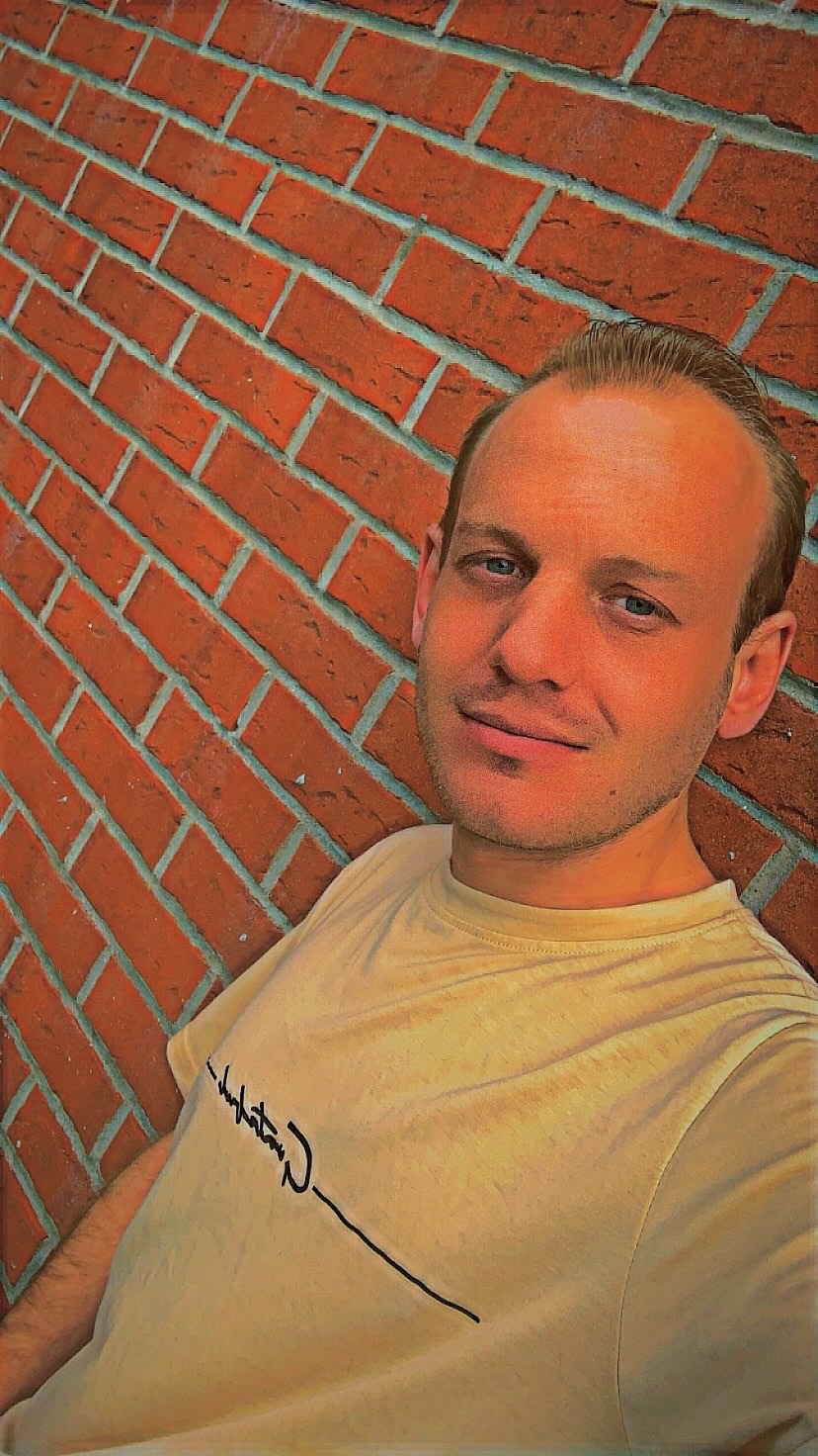 Profil de Expedit, 27 ans, Escort gay à Bettlach