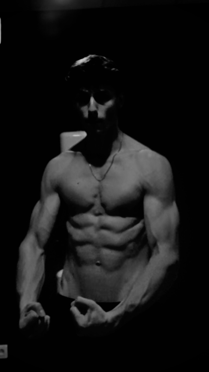 Profil de Aimery, 20 ans, Escort gay à Vignogn