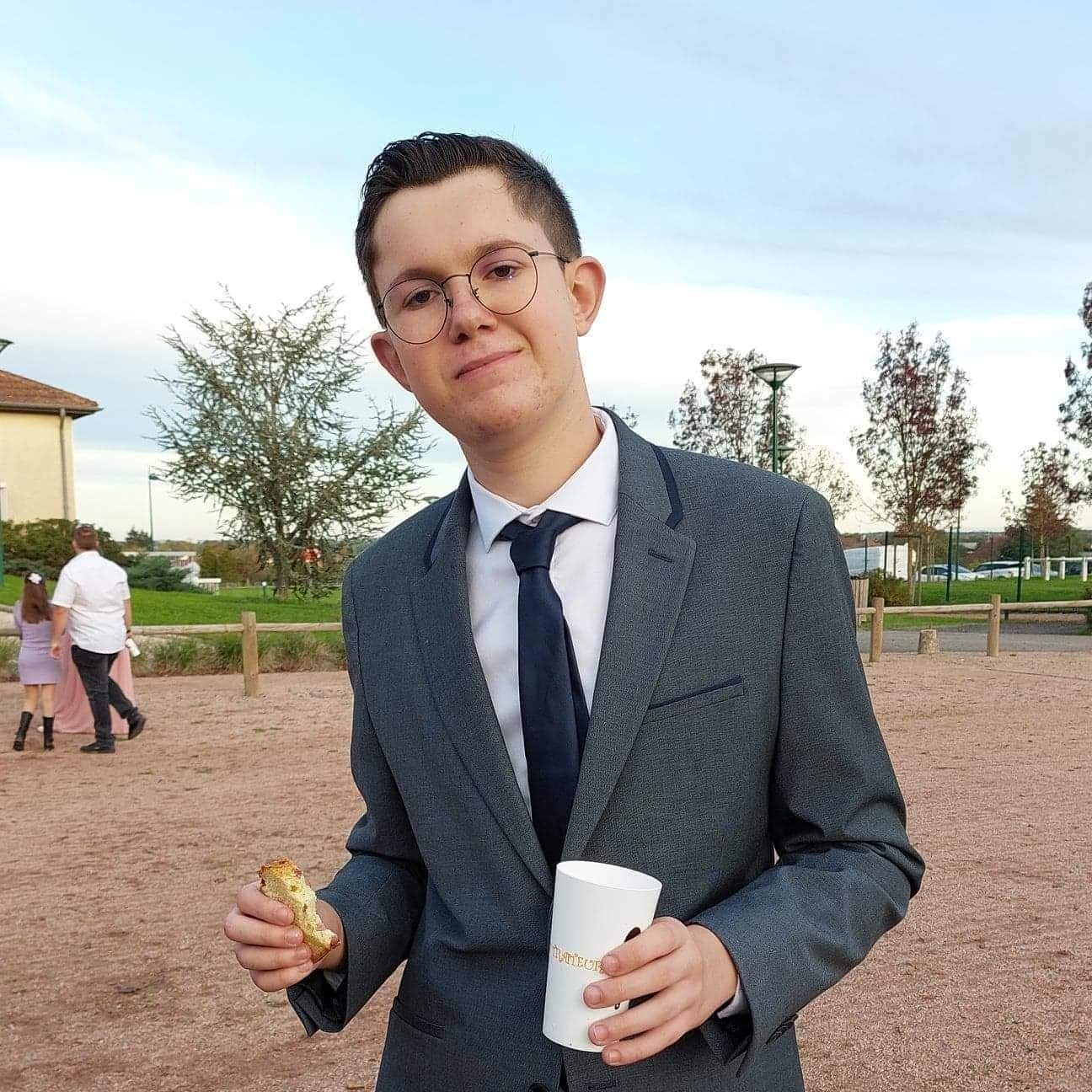 Profil de Jolane, 21 ans, Escort gay à Bercher
