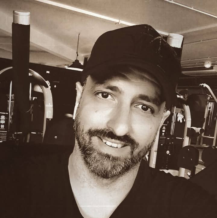 Profil de Matar, 40 ans, Escort gay à Piotta