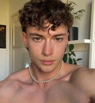 Profil de Hamady, 23 ans, Escort gay à Aclens