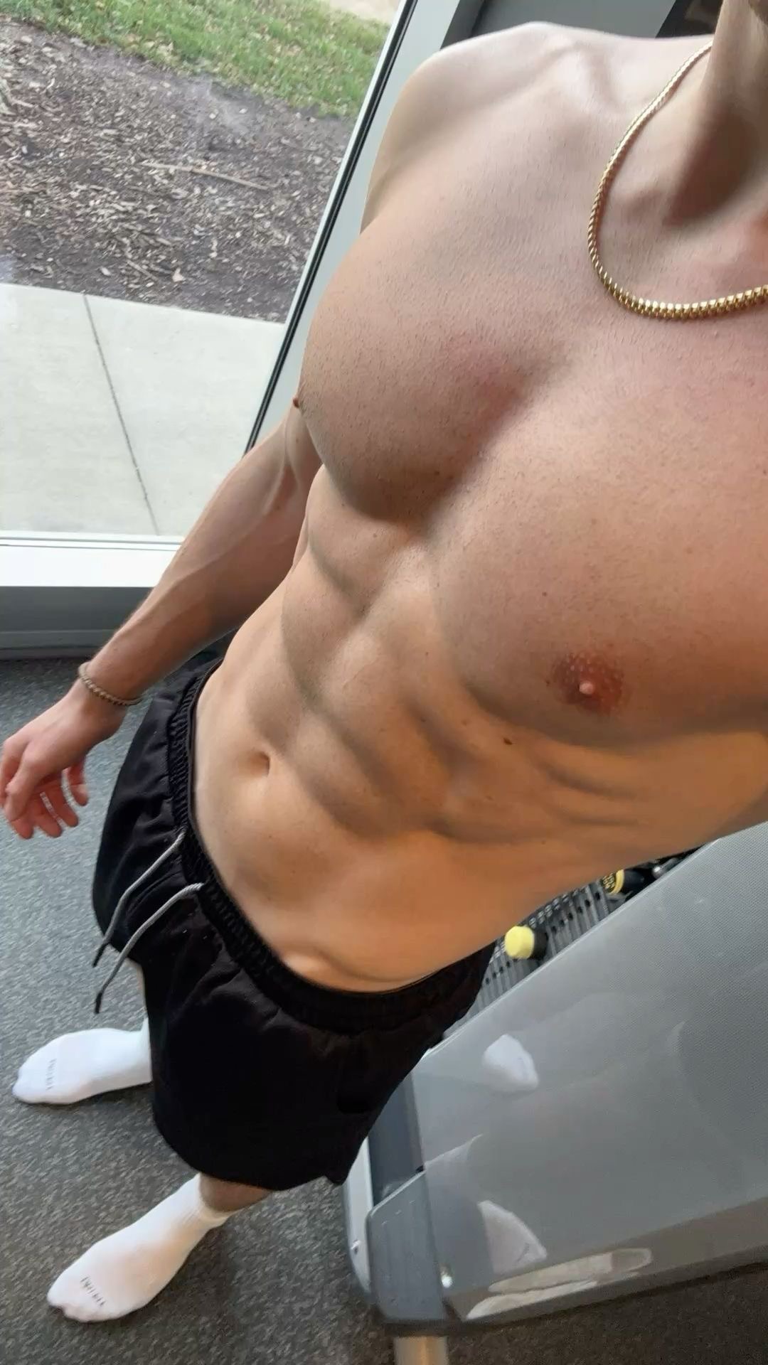 Profil de Kaelan, 25 ans, Escort gay à Champoussin