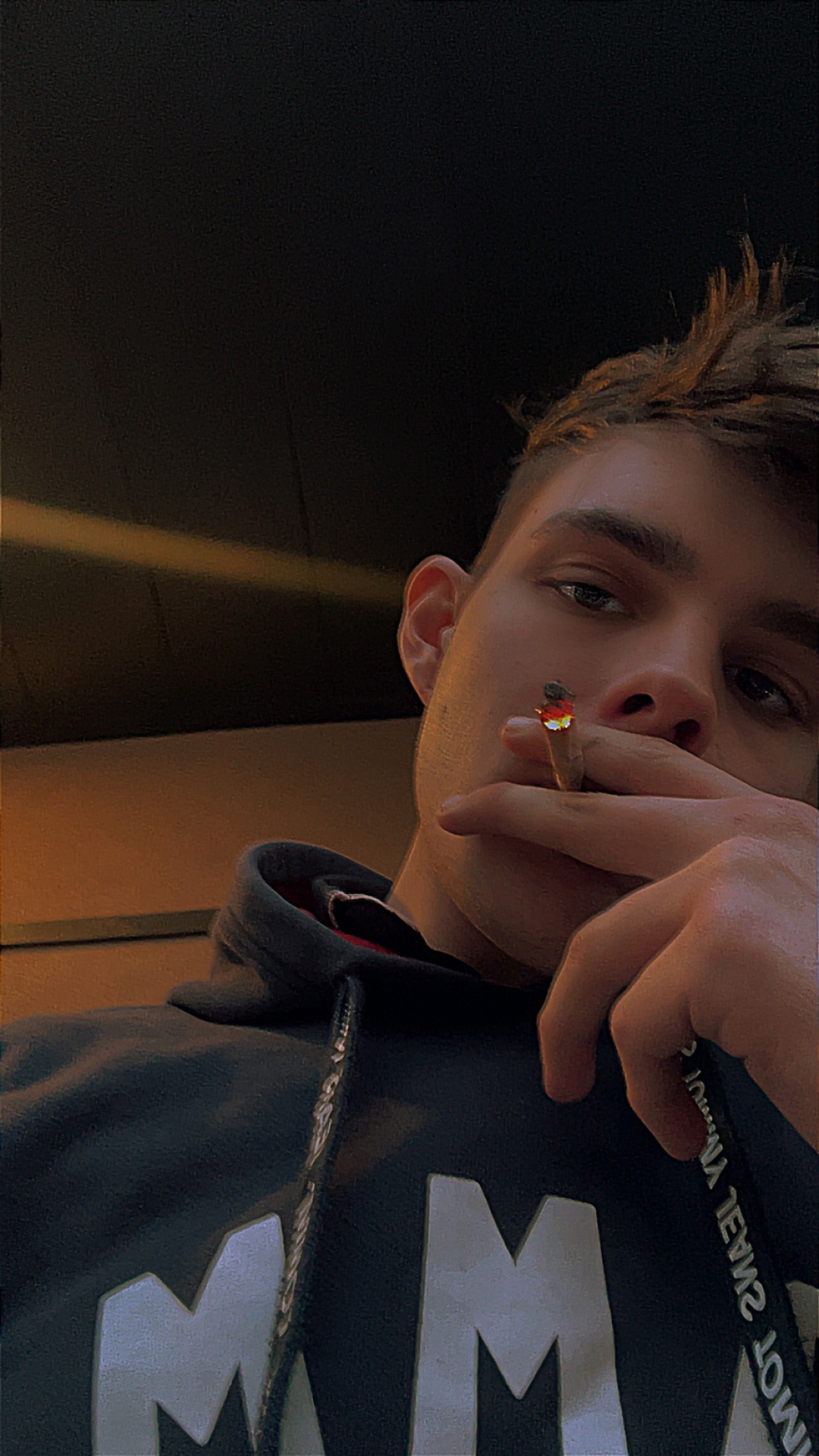 Profil de Charles-victor, 21 ans, Escort gay à Champagne