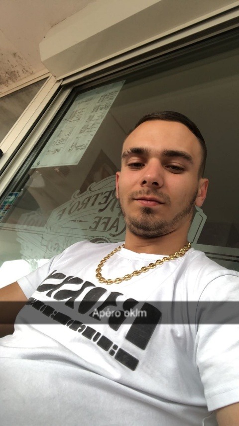 Profil de Yassir, 28 ans, Escort gay à Sergey