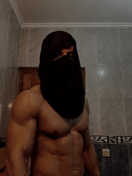 Profil de Faust, 21 ans, Escort gay à Sierre