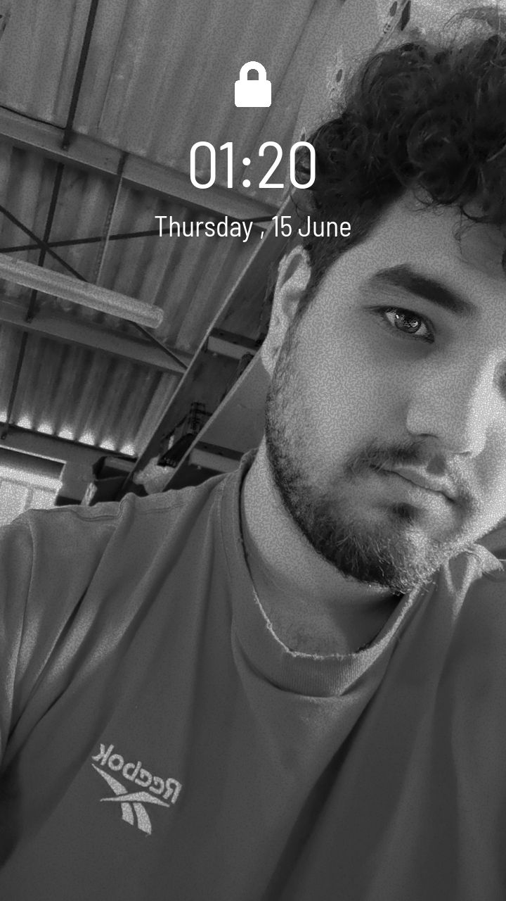Profil de Saleh, 26 ans, Escort gay à Sarn