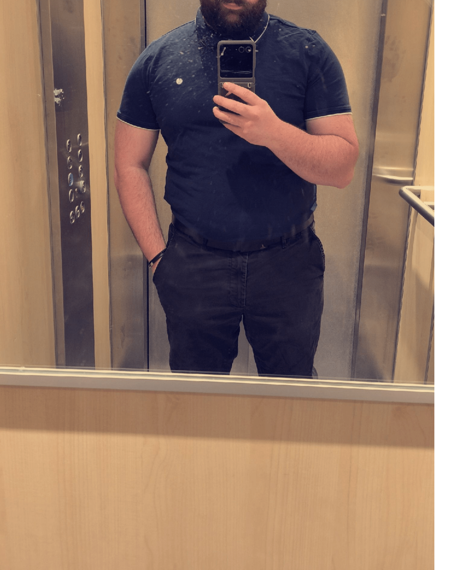 Profil de Wadislas, 28 ans, Escort gay à Rabius