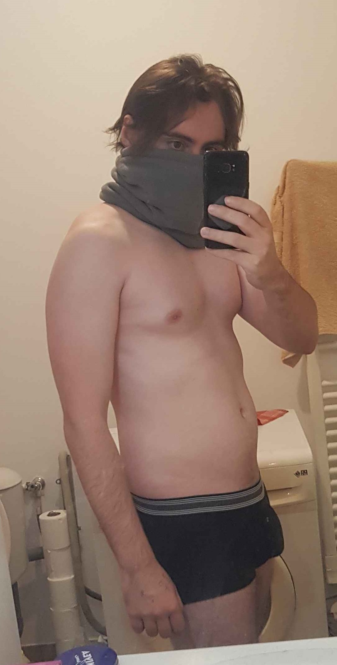 Profil de Abdel-jalil, 26 ans, Escort gay à Penthalaz