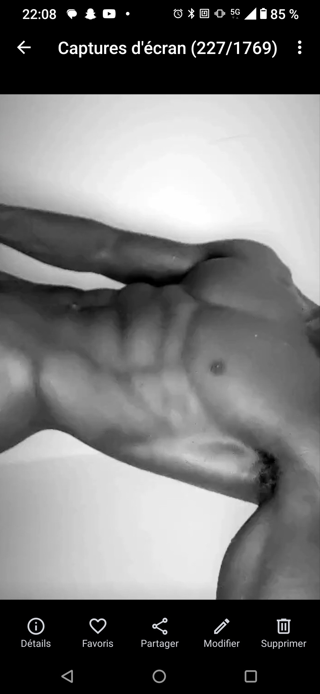 Profil de Keith, 22 ans, Escort gay à Ebnet