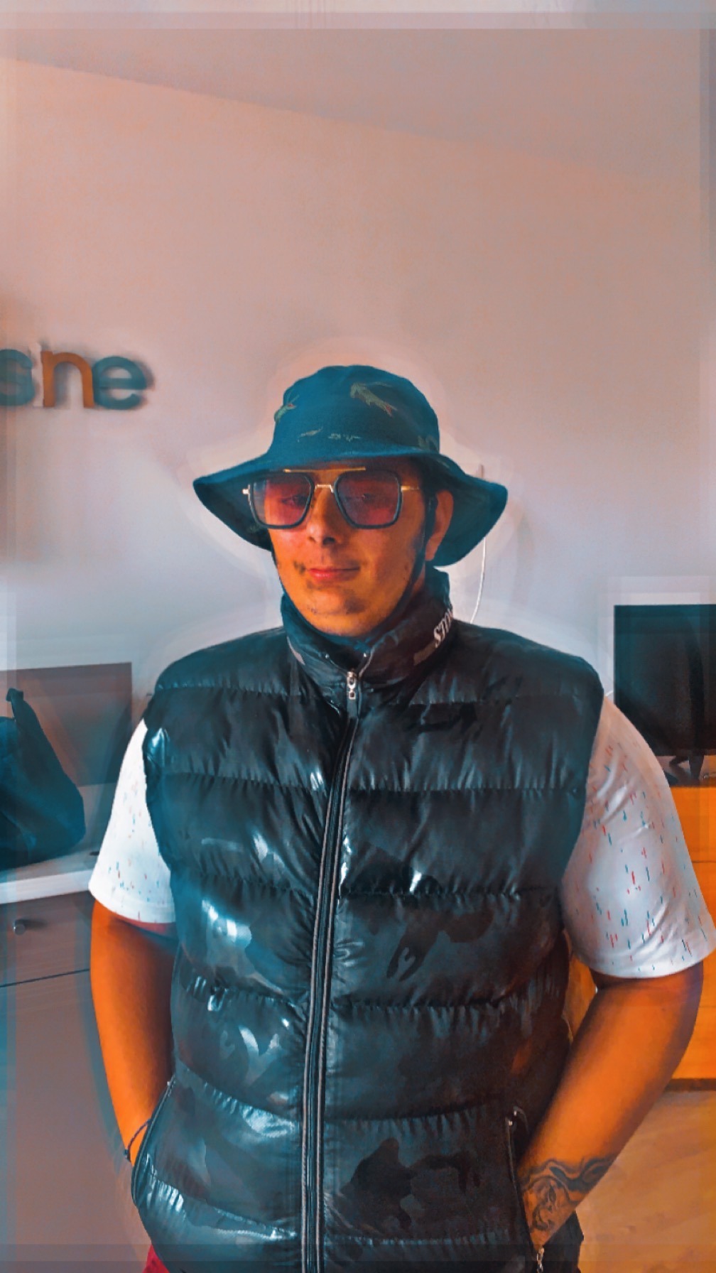 Profil de Raed, 23 ans, Escort gay à Berken