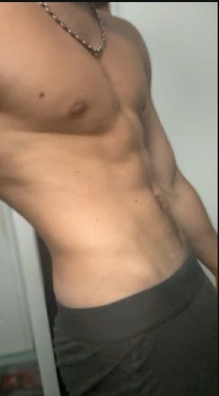 Profil de Danyal, 22 ans, Escort gay à Isérables