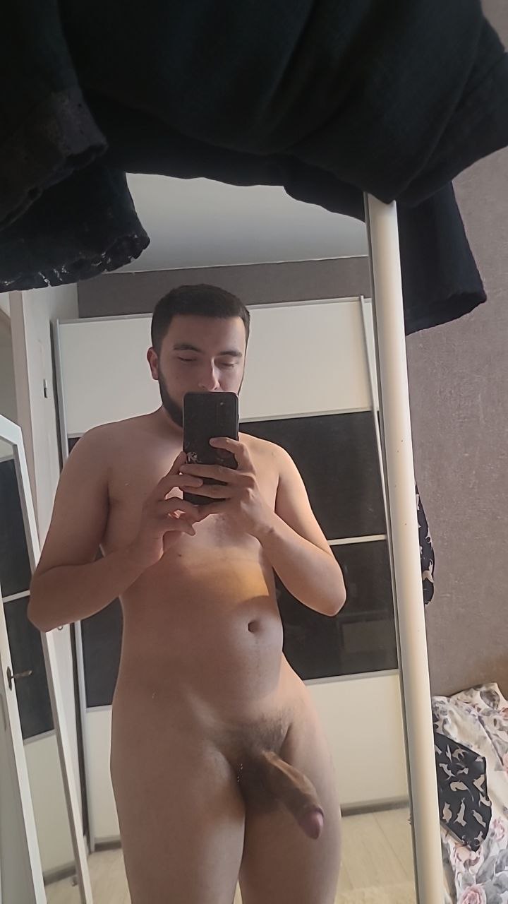 Profil de Edin, 24 ans, Escort gay à Pully
