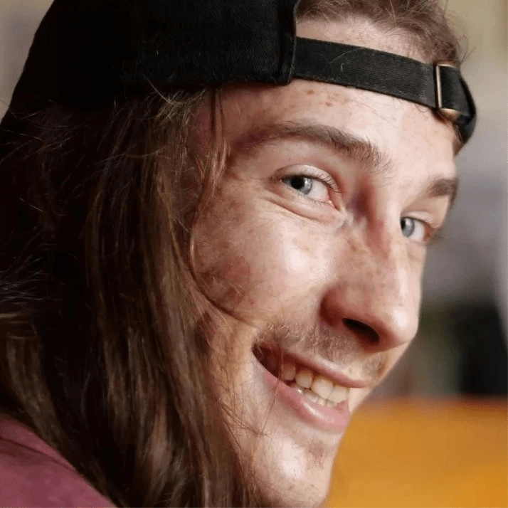 Profil de Hamilton, 28 ans, Escort gay à Lommis