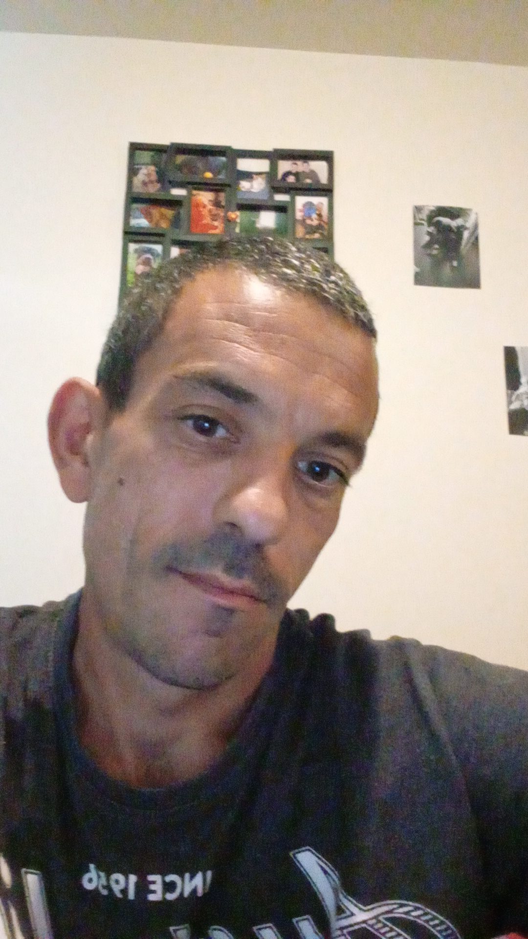 Profil de Anousack, 40 ans, Escort gay à Sierre