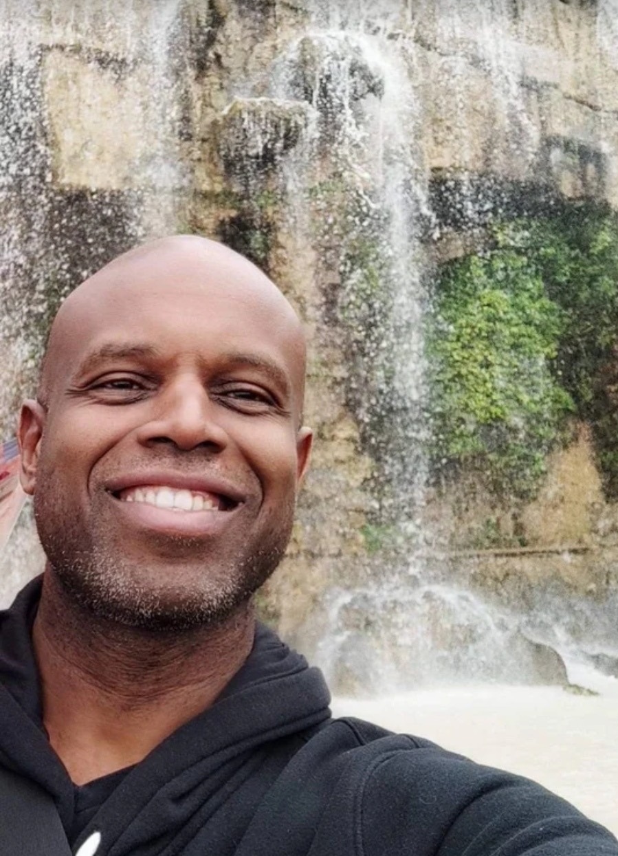 Profil de Dillan, 47 ans, Escort gay à Bedano