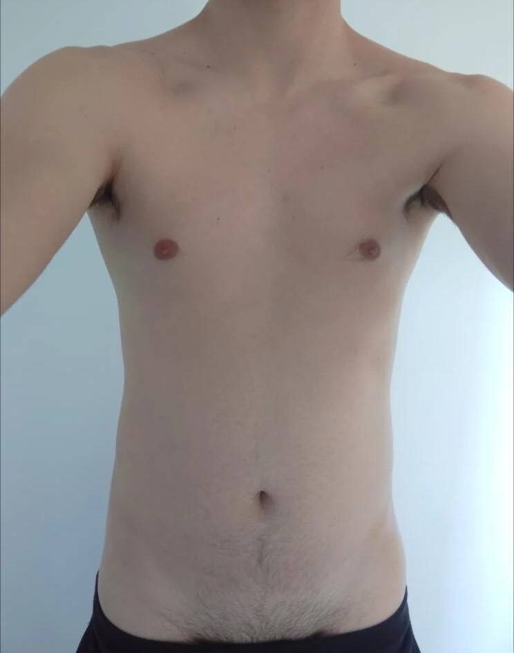 Profil de Ilario, 33 ans, Escort gay à Nax