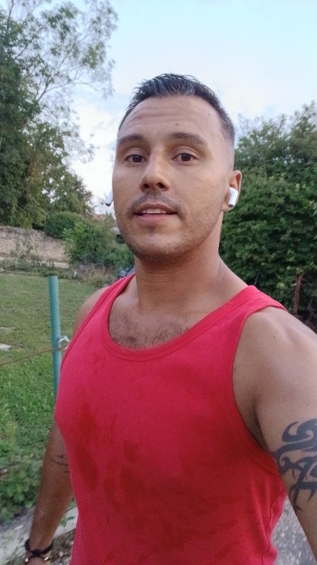 Profil de Giorgio, 41 ans, Escort gay à Hintermoos