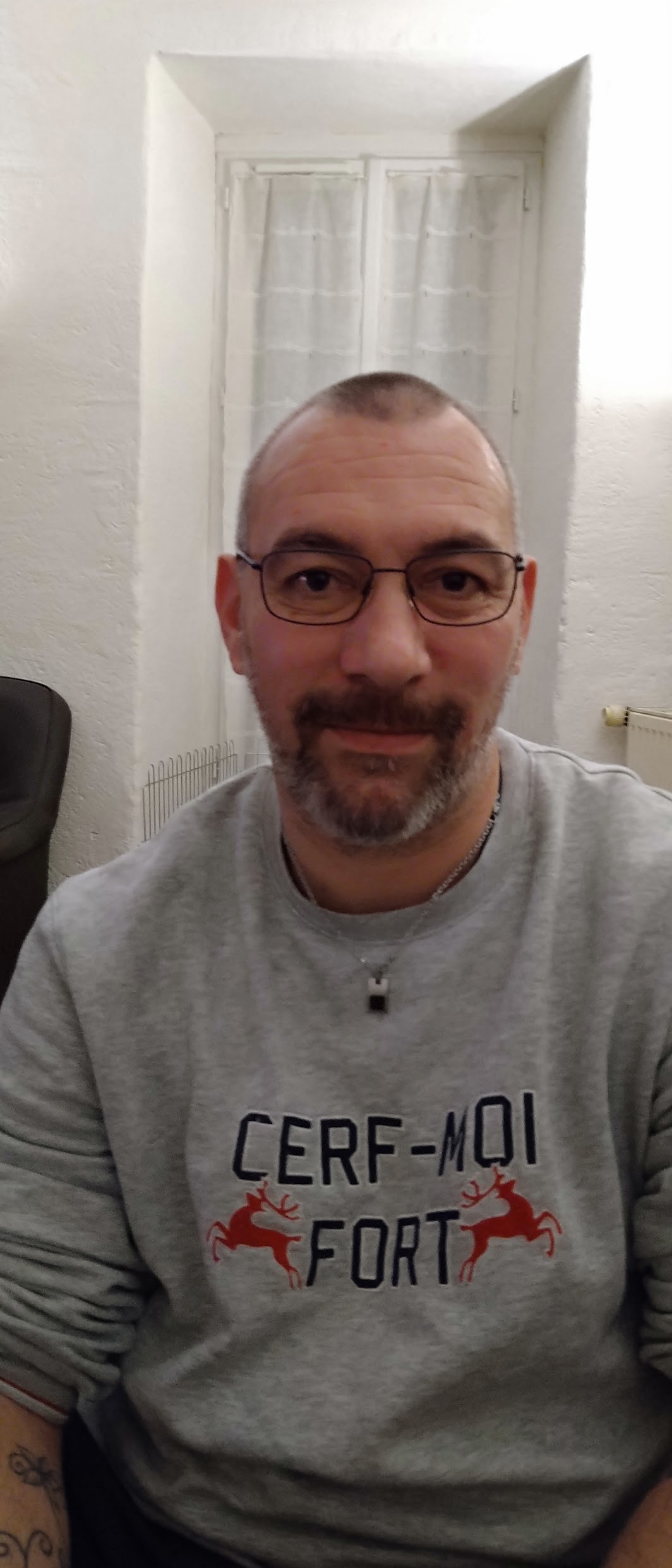 Profil de Amayas, 45 ans, Escort gay à Zuben