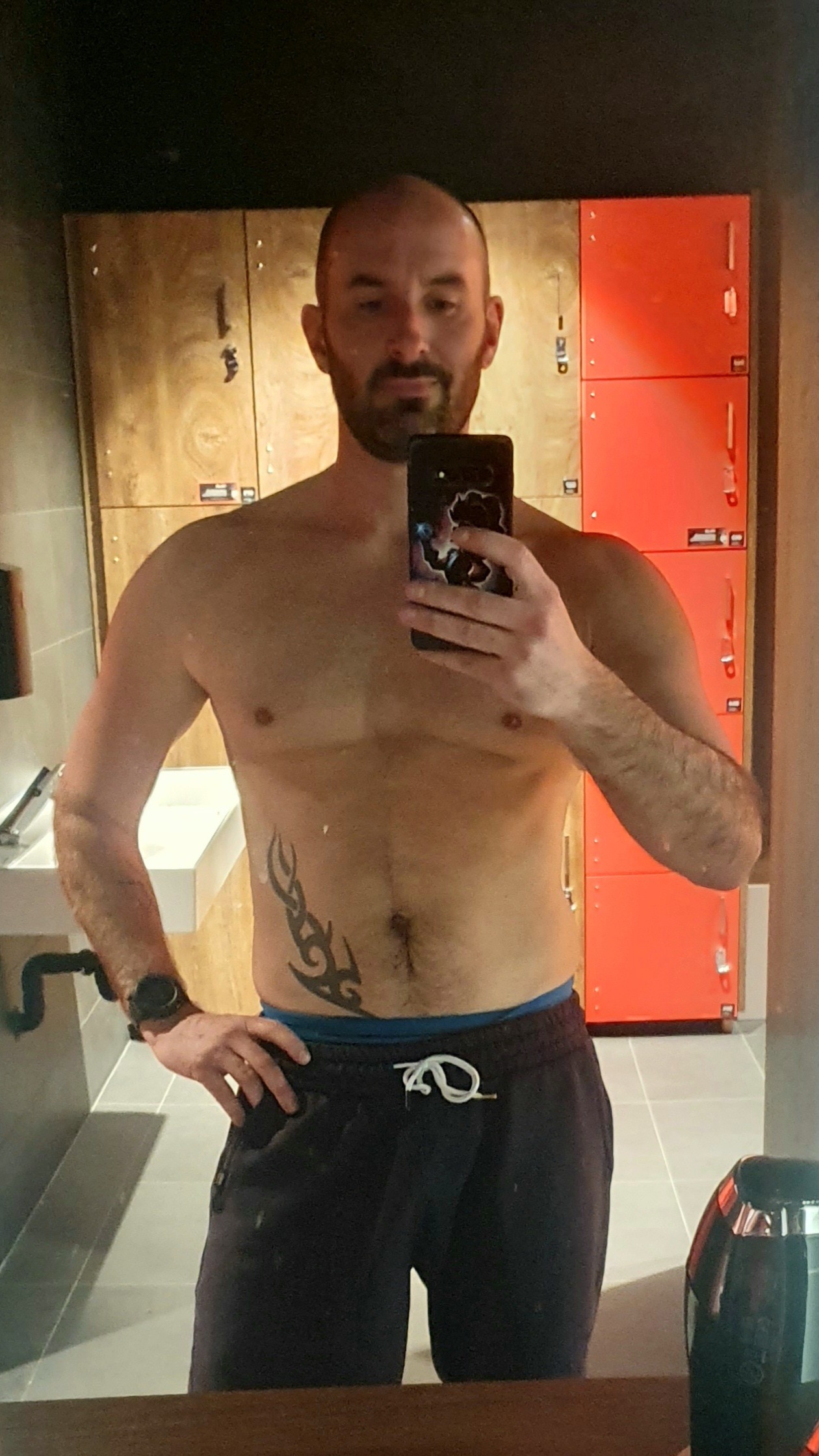 Profil de Mohcine, 39 ans, Escort gay à Lommis