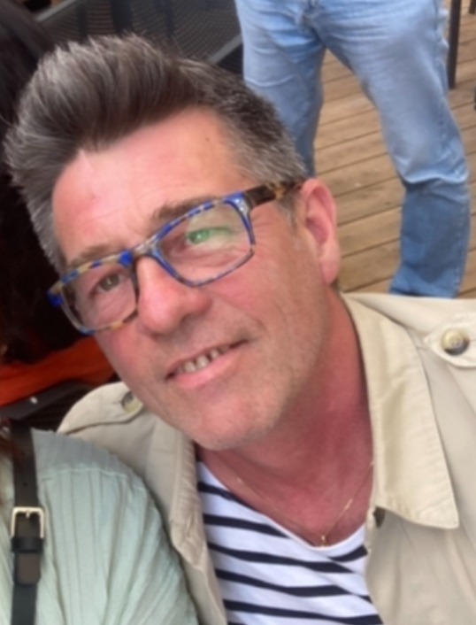 Profil de Houdheyfa, 55 ans, Escort gay à Willisau