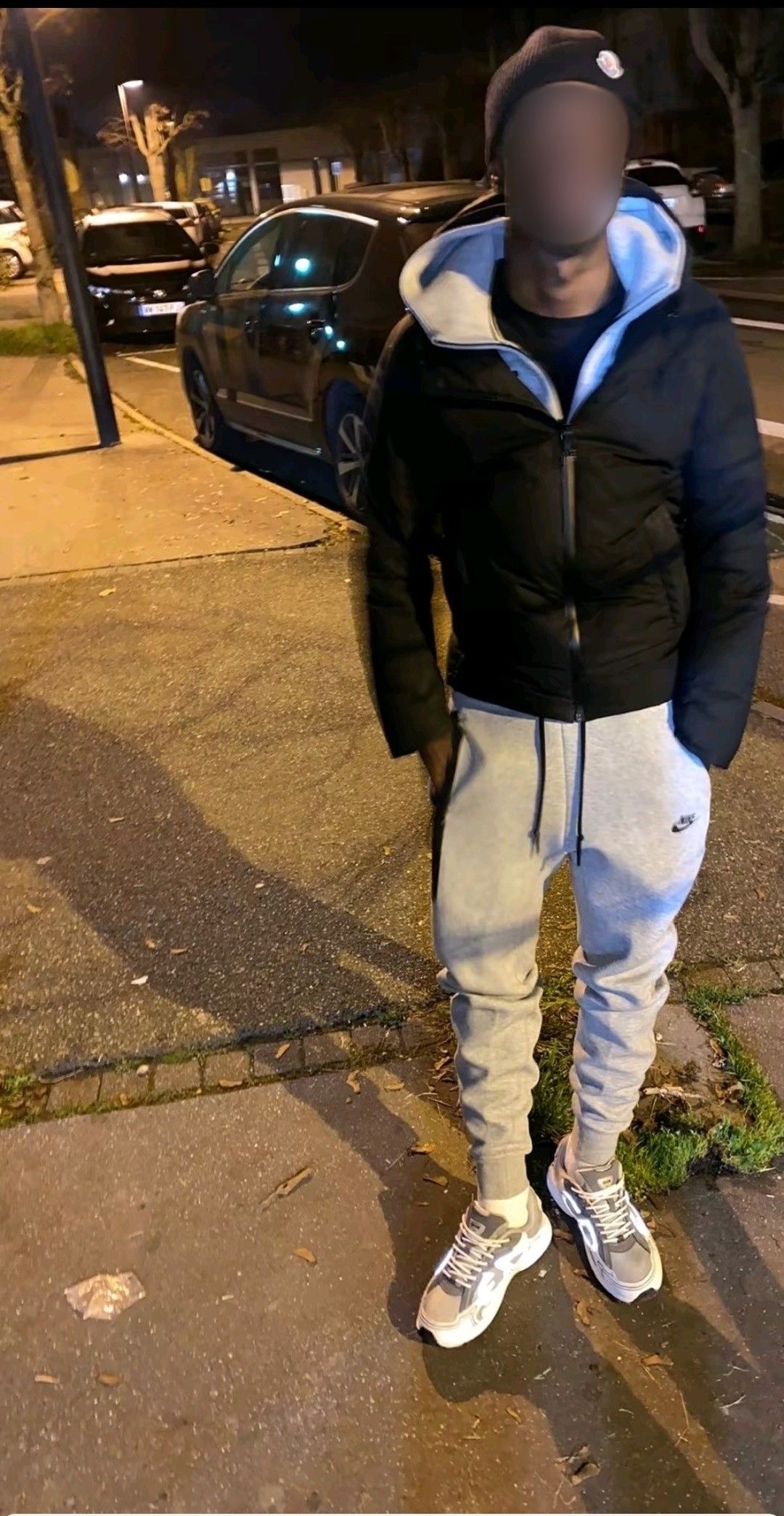 Profil de Bemba, 21 ans, Escort gay à Muolen