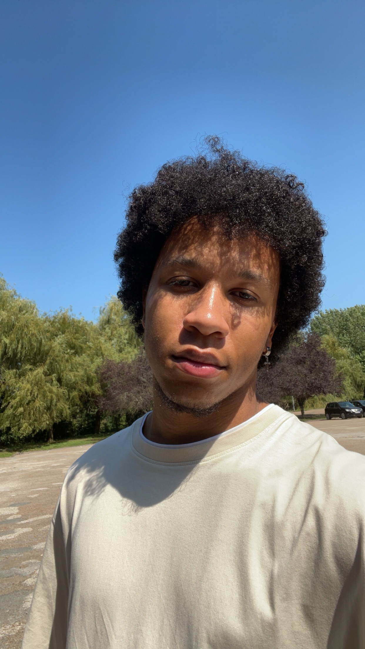 Profil de Silvino, 24 ans, Escort gay à Miège