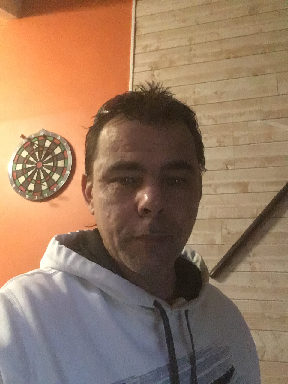 Profil de Zine, 48 ans, Escort gay à Cornol