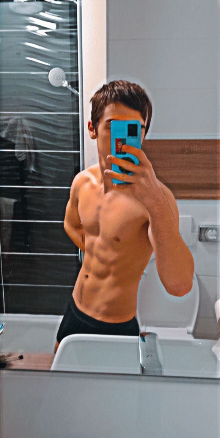 Profil de Oswald, 21 ans, Escort gay à Fex
