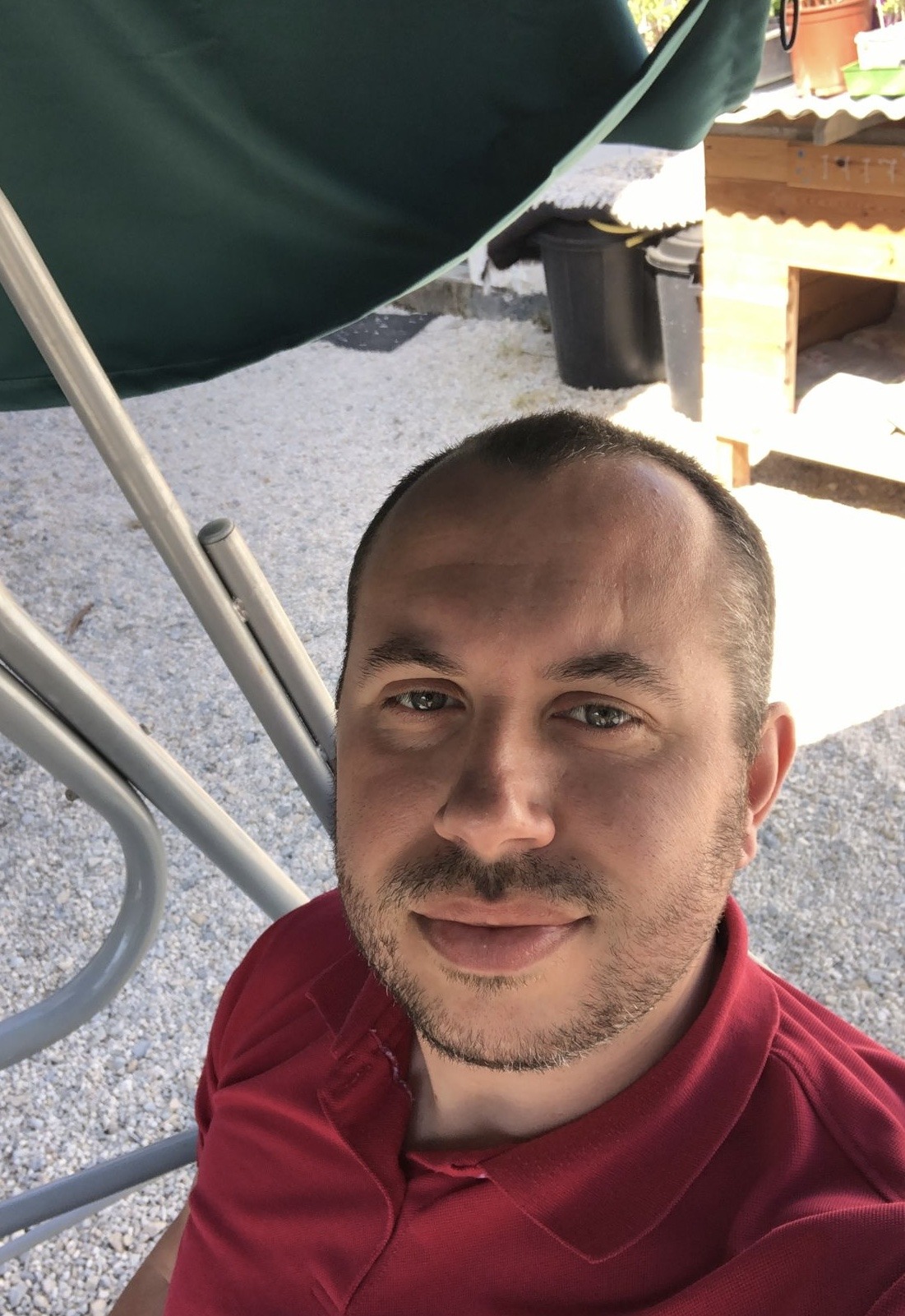 Profil de Jan, 44 ans, Escort gay à Perroy