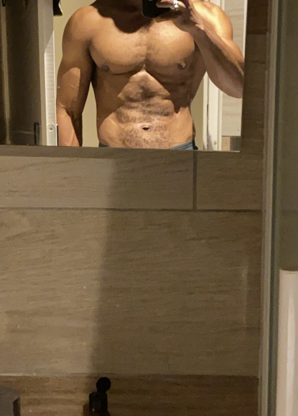 Profil de Yorrick, 27 ans, Escort gay à Sergey