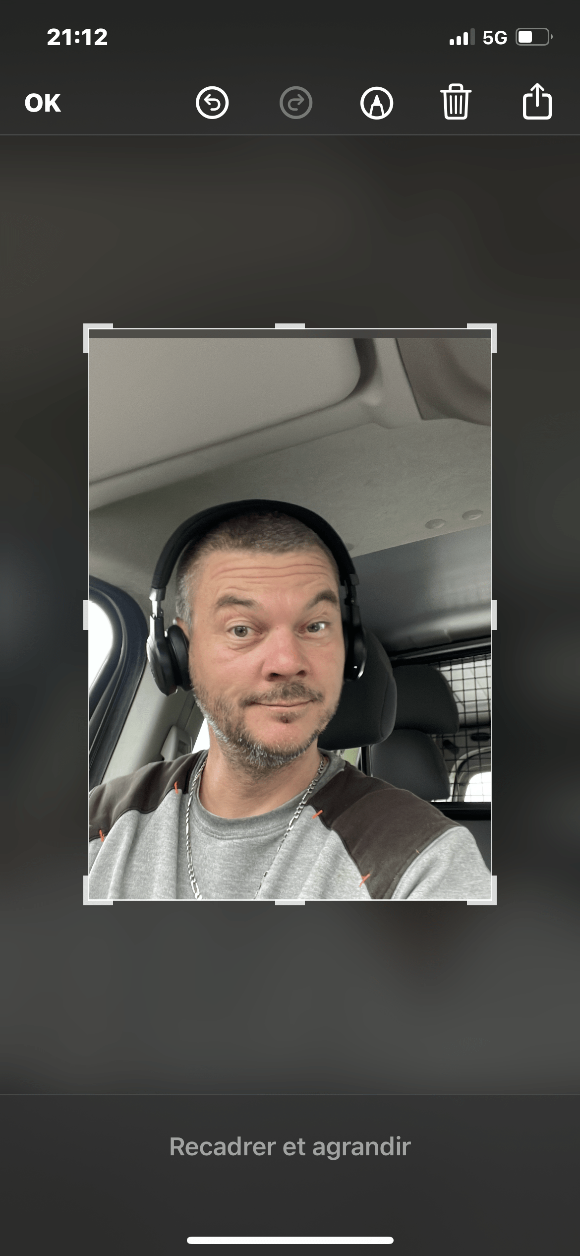 Profil de Willow, 29 ans, Escort gay à Oey